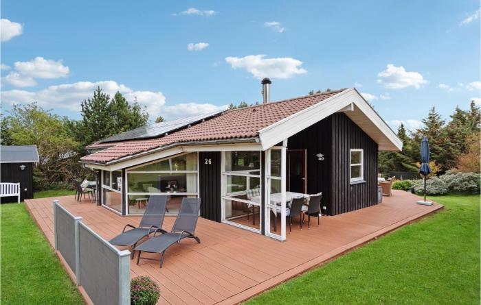 Cozy Home In Hjørring With Wifi