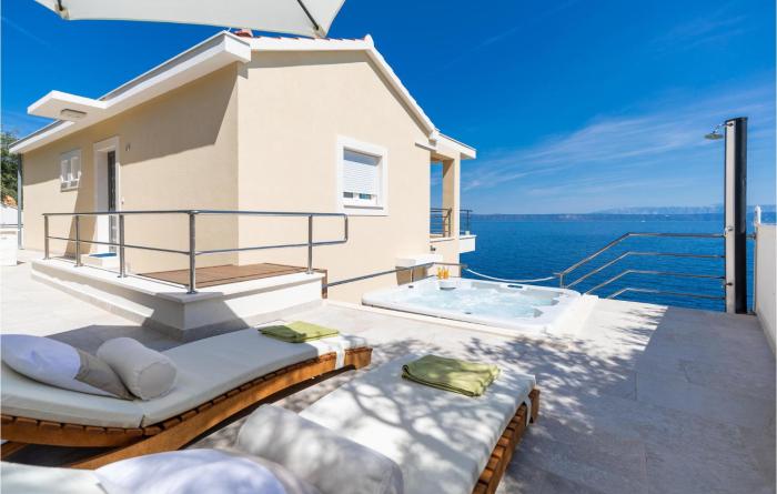 Beautiful Home In Blato With Wifi