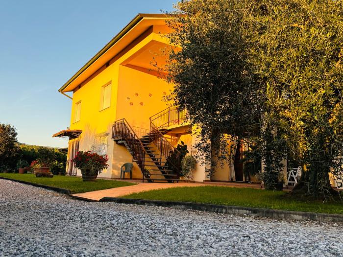 Casa corte degli olivi 1