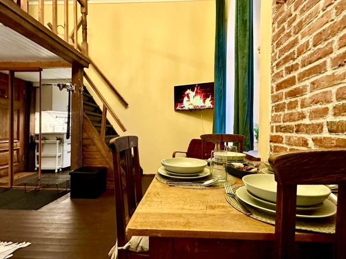 Luxury Suites Mere by Rikas Hotels