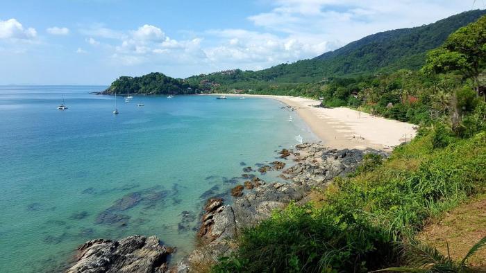 lanta white sand beach guesthouse