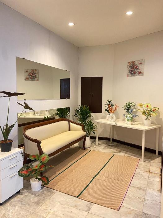 3 Brothers House Ekkamai