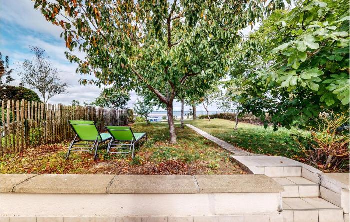 Holiday Home Mesnil St Pere Cottages De Port