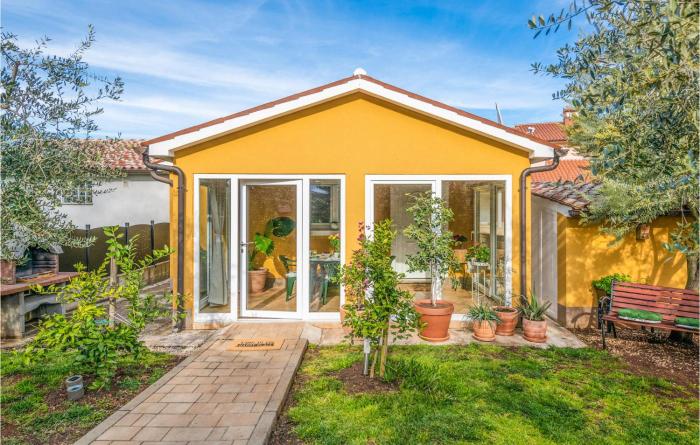 1 Bedroom Stunning Home In Marcana