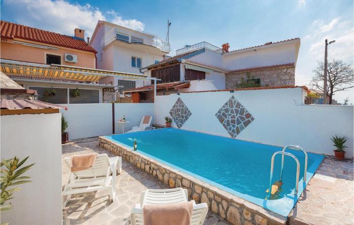 Awesome Home In Jadranovo With Wifi