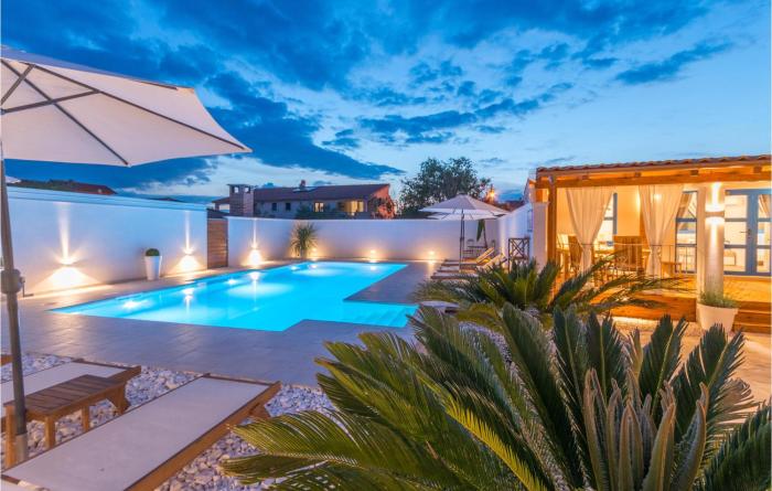 Lovely Home In Biograd Na Moru