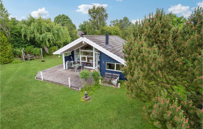 Lovely Home In Faxe Ladeplads With Wifi