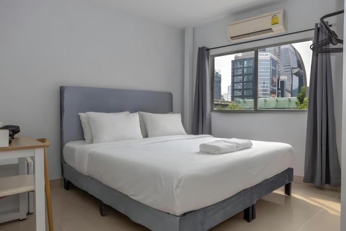 Elite Hotel Nana Sukhumvit 3