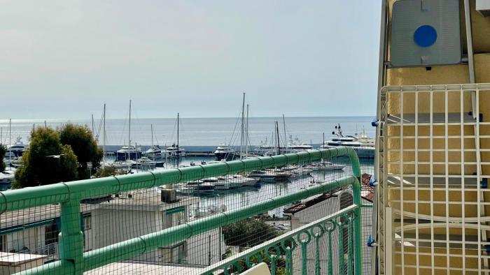 Carlos DP34 -Oasi tra i Porti-