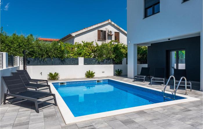 Beach Front Home In Vrsi