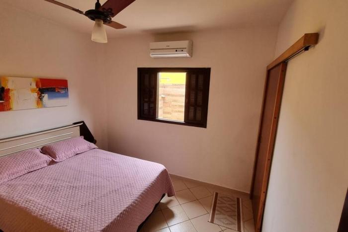 Casa confortável perto da praia Martim de Sá