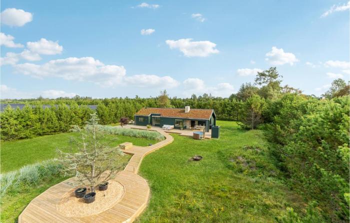 3 Bedroom Amazing Home In Jerup