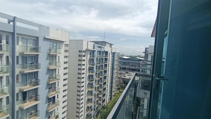 Condotel in front of Terminal 3