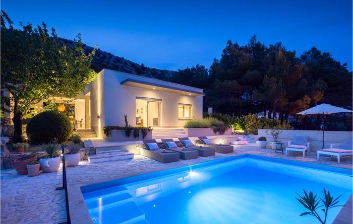 Holiday Home Put Svjure Croatia