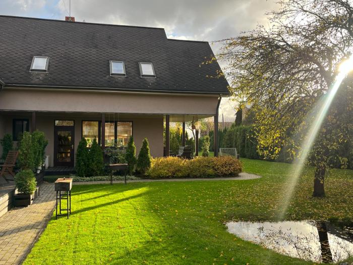 Family House Apartments