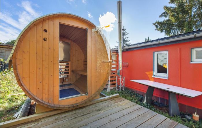 Amazing Home In Zeulenroda-Triebes With Sauna