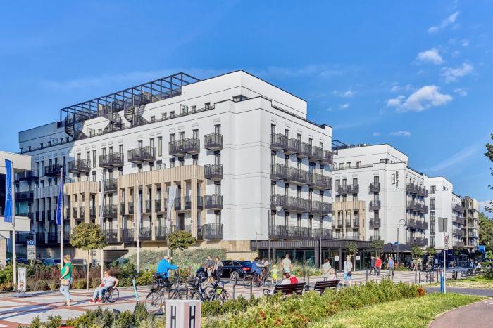 Baltic Park Fort by Baltic Home