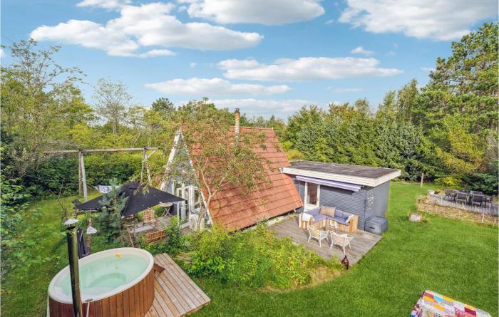 3 Bedroom Stunning Home In Ebeltoft