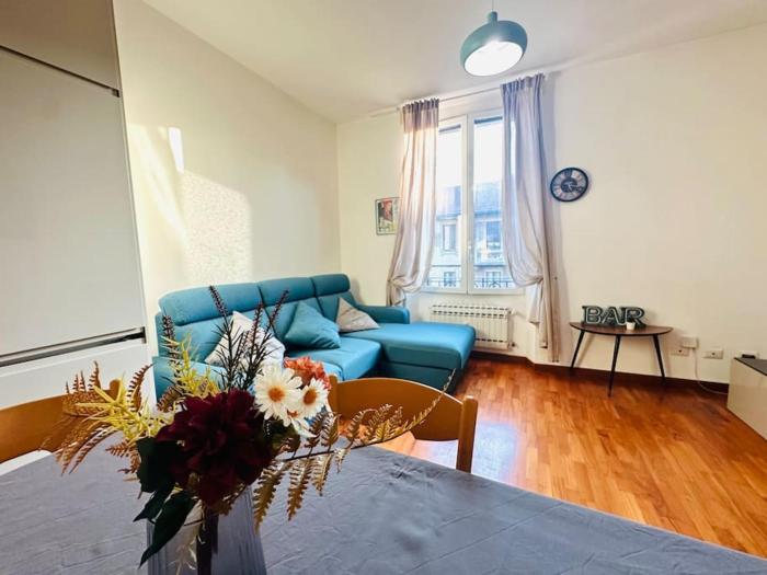 Corso Buenos Aires 2BR Sofa Bed, M1 M2 Loreto, Milan