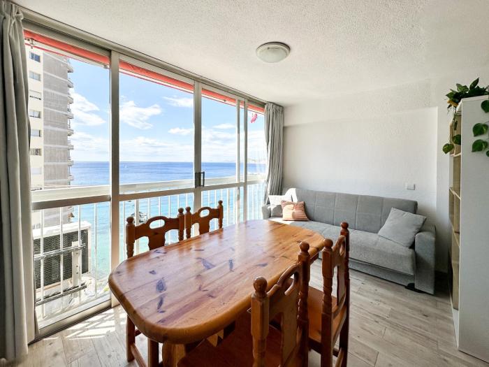 Estudio con Vistas Frente al Mar