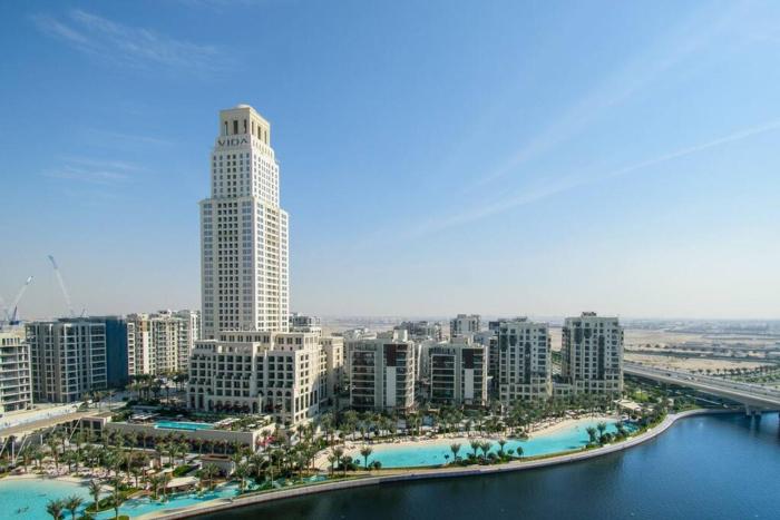 Waves - Luxurious 11th Floor Retreat in Palace Residences