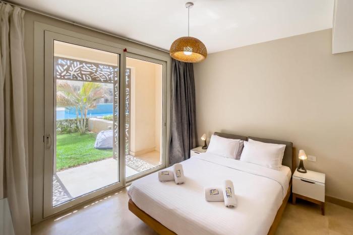 Scenic Pool Front 1 BDR Mangroovy Free Pool & Beach