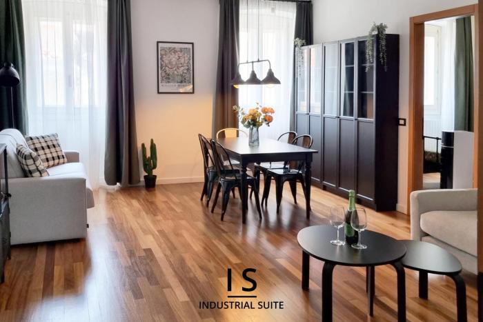 Industrial Suite Trieste - Design & Silence in Viale XX Settembre