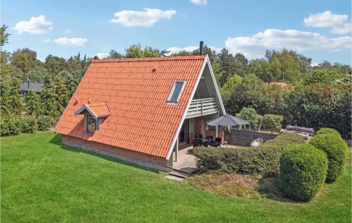 Amazing Home In Samsø With Kitchen