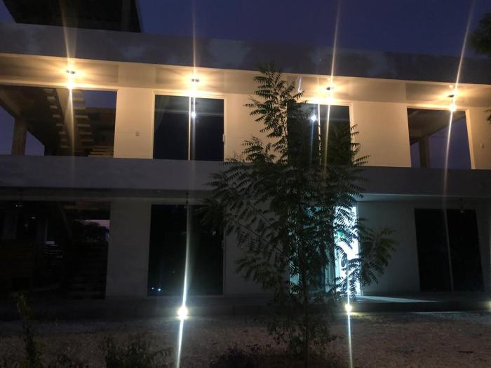 Aparto Estudios Distrito 11