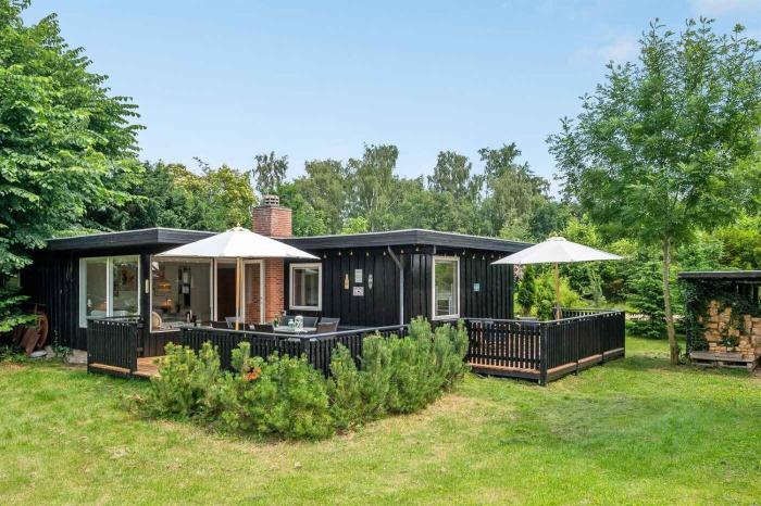 Cozy Cottage Near The Beautiful Rågeleje Beach