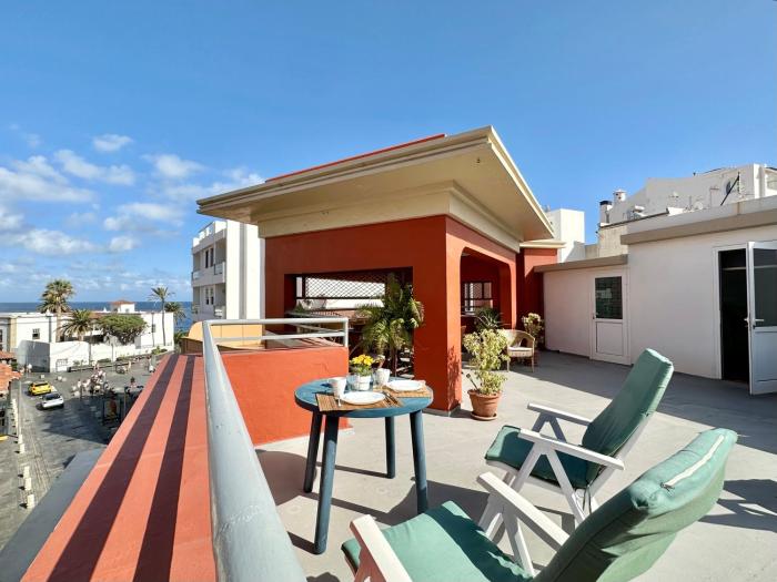 La Hoya Downtown Apartments