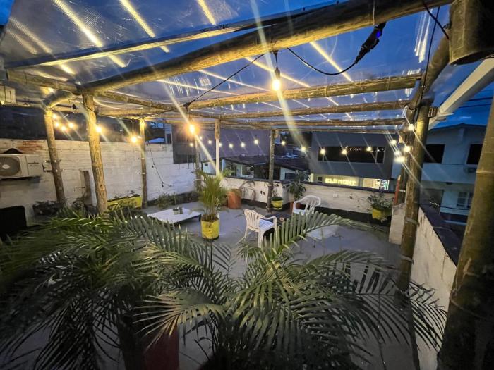 Casa Clandestina Guest House