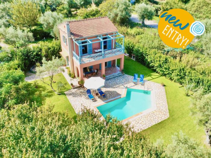 Beach Villa Simeoni with private pool by DadoVillas