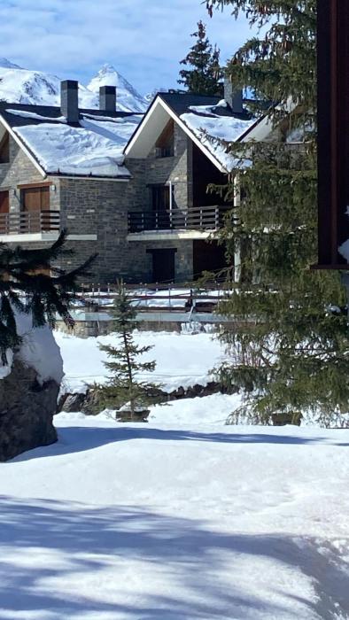 Chalet pareado para familias