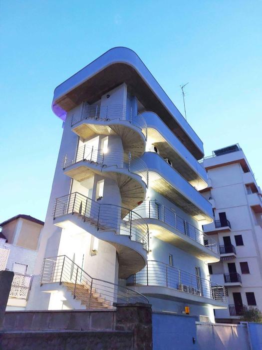 Sweet Home & Wellness Luxury Apartment