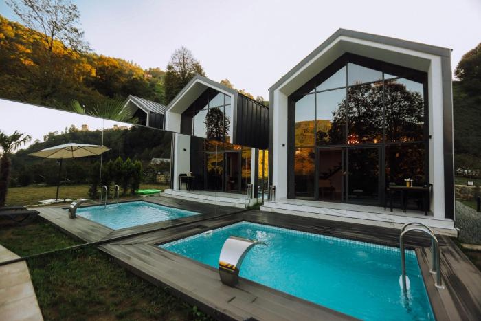DDs Roof Villas