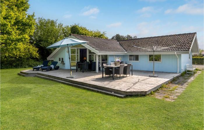 Amazing Home In Rudkøbing With Sauna