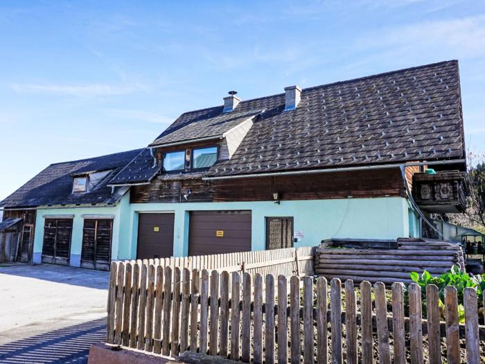 Apartment Ferienwohnung Gartenblick by Interhome