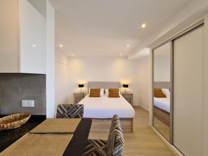 Step To The Sea 4, by Pausa Holiday Rentals