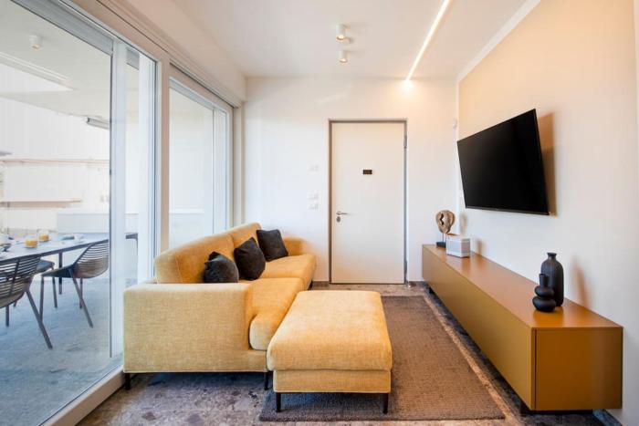 Luxury House - Heated Jacuzzi