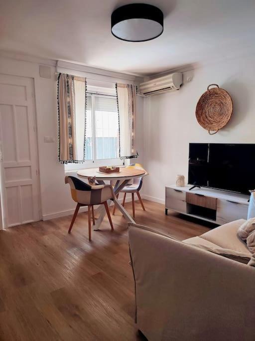 La Casita, a 2 min a pie de la playa!