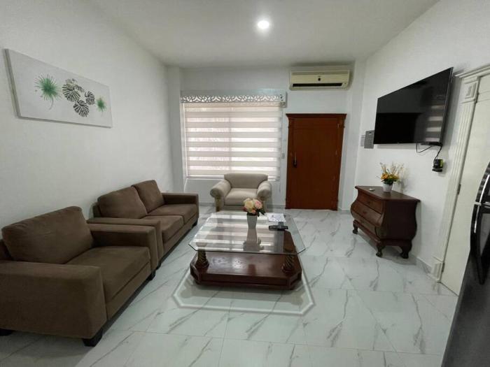 Acogedor departamento planta baja # 1