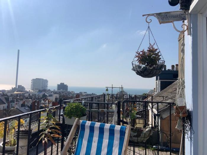 The Mermaid Inn Brighton - Sea-view Balcony Apartment, as seen in BBC and Metro
