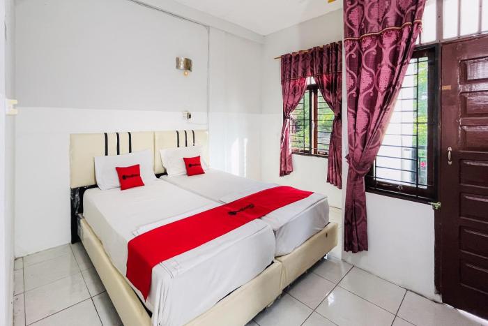 RedDoorz Syariah at Wisma Kampung Baru Rantauprapat