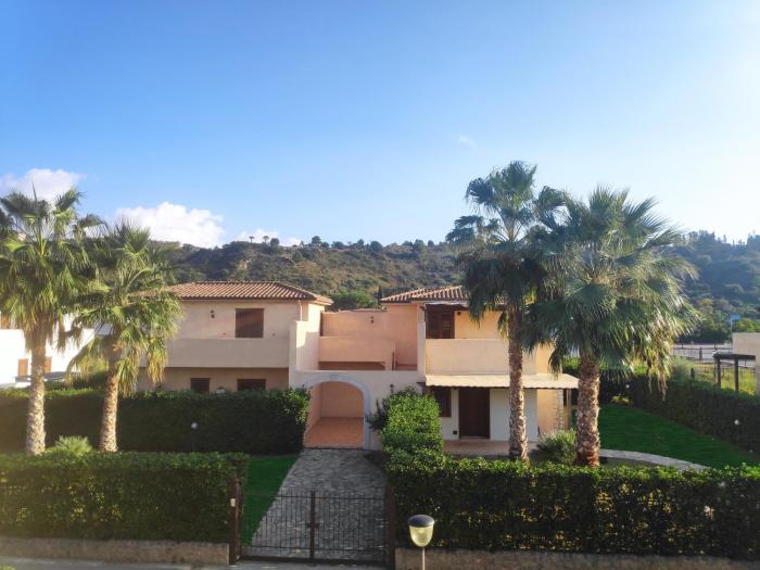 Campofelice Holidays