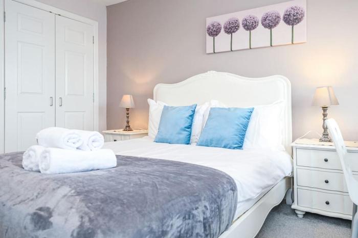 Waterfront Castle View 3 Bed FREE PARKING