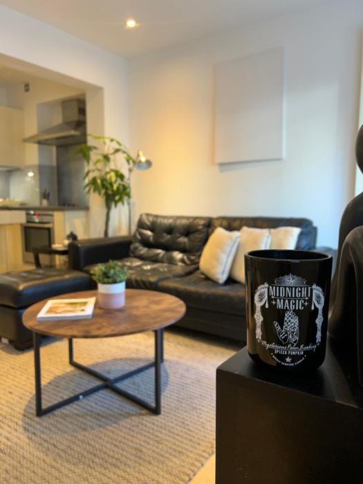 Central 2 bedroom Kennington House