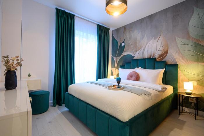 Stylish 1BR & Balcony in North Business District