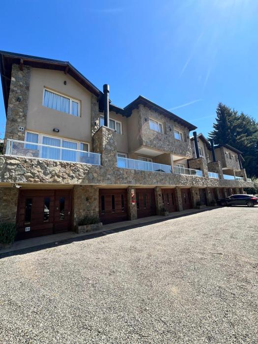 hermoso departamento en barrio privado