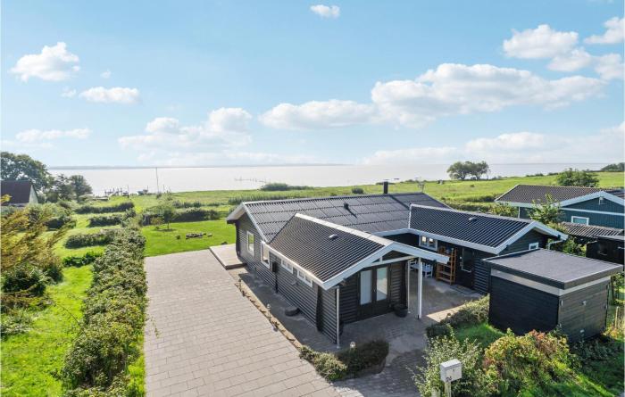 Awesome Home In Ebberup With Kitchen